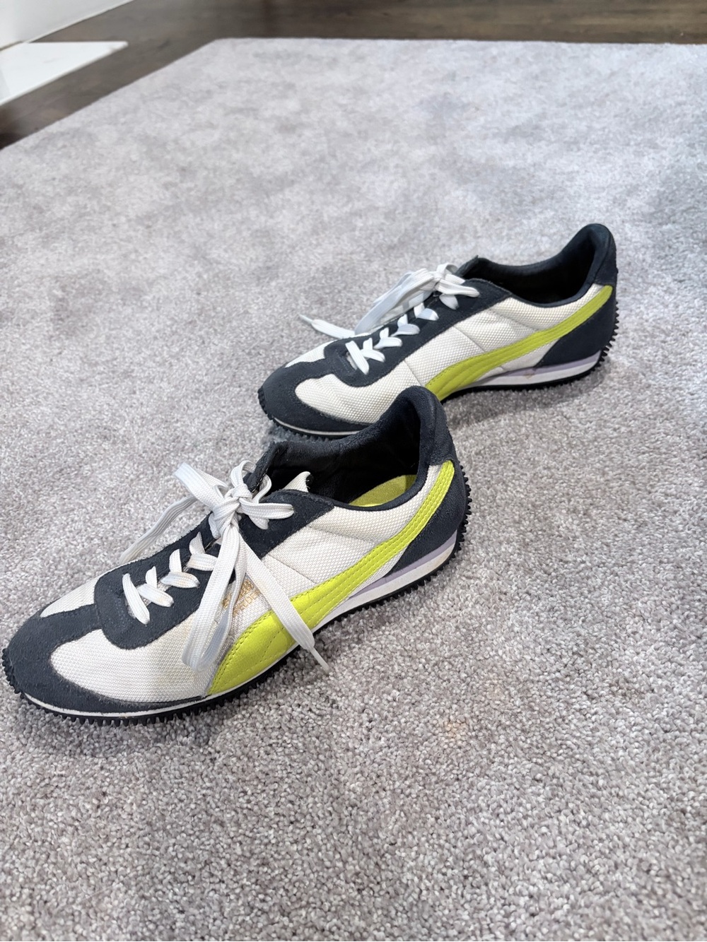 Puma Women's White and Neon Yellow Low-Top Sneakers - Picture 5 of 6